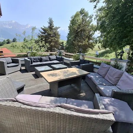 Razil Xo Pensjonat Ladis