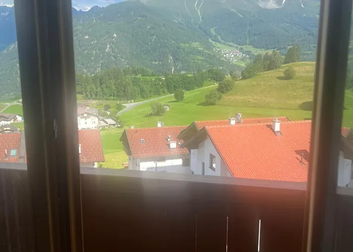 招待所 Razil Xo *