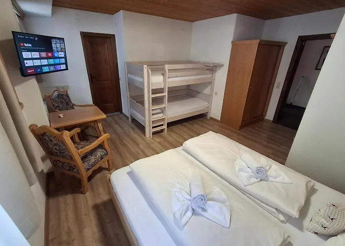 招待所 Razil Xo *