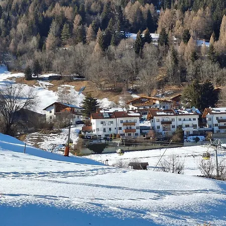 Razil Xo Casa de hóspedes *