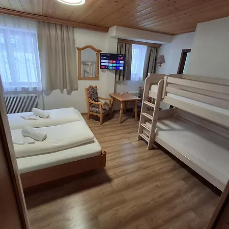 Konukevi Razil Xo Ladis